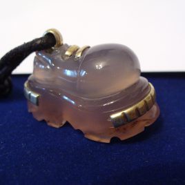 Pendant “Boots”