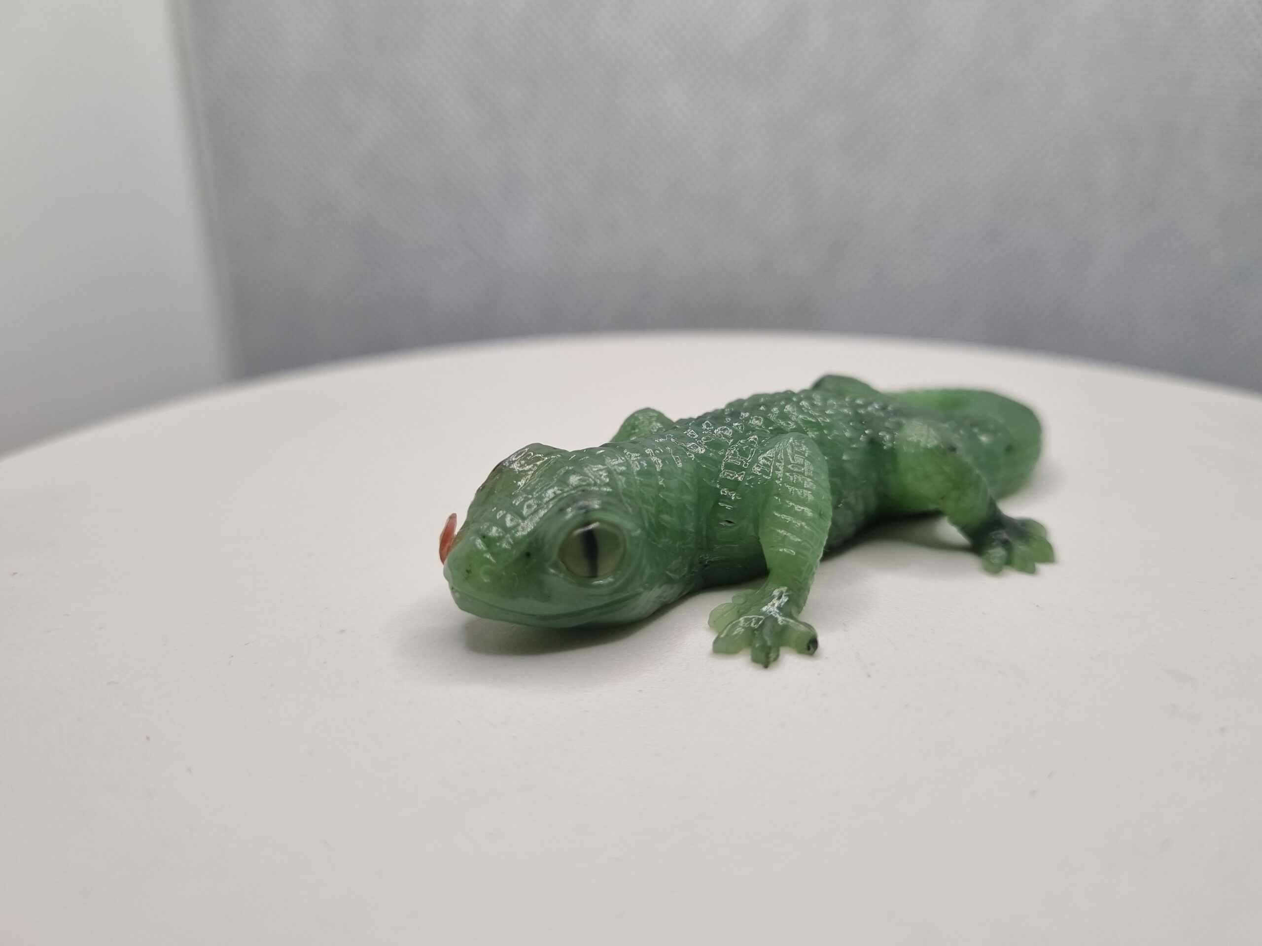 Jade sculpture Gecko 22 20241114 122152 1 scaled