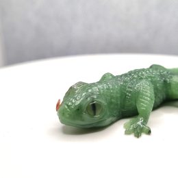 Jade sculpture Gecko