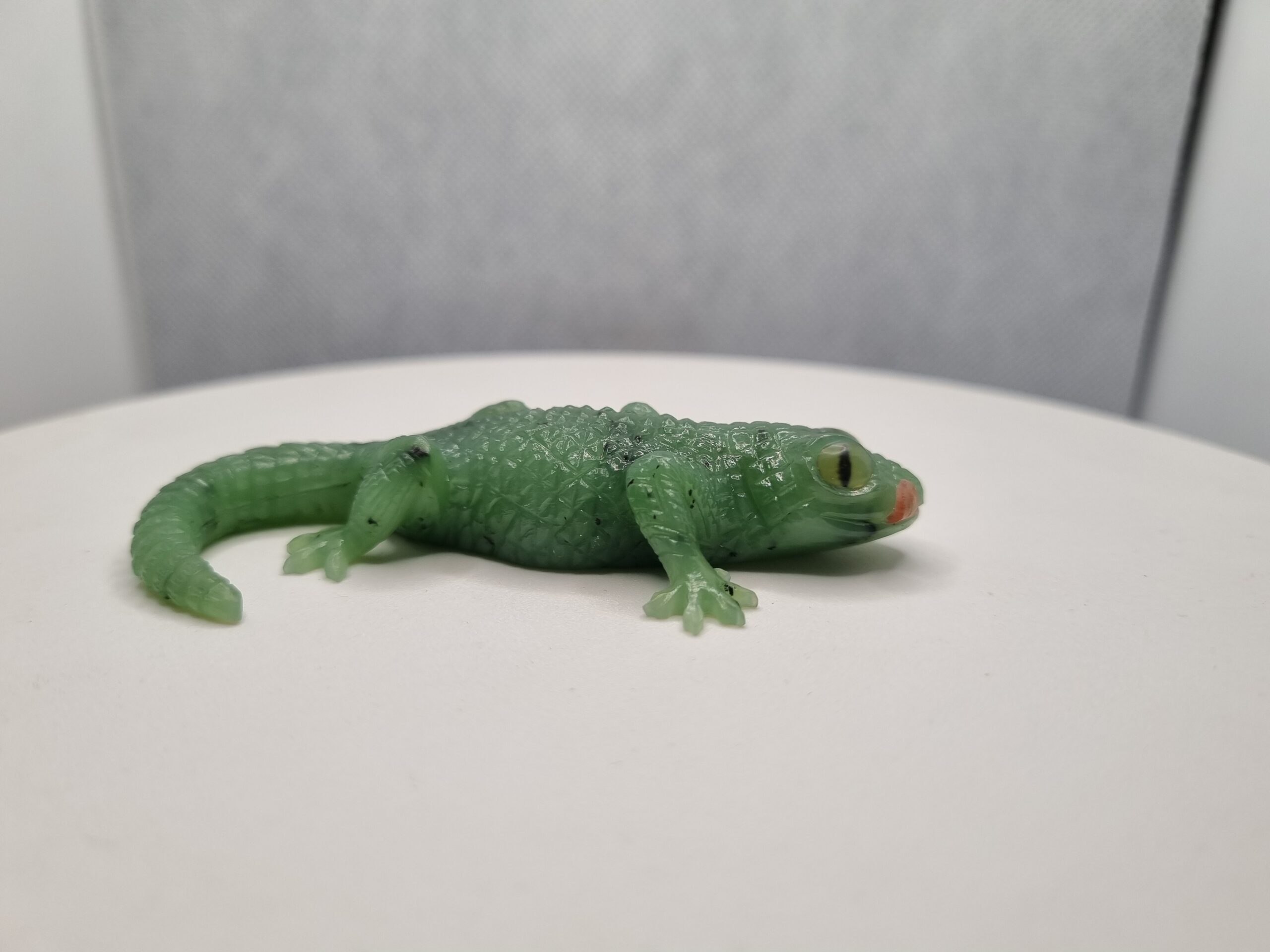 Jade sculpture Gecko 24 20241114 122203 scaled