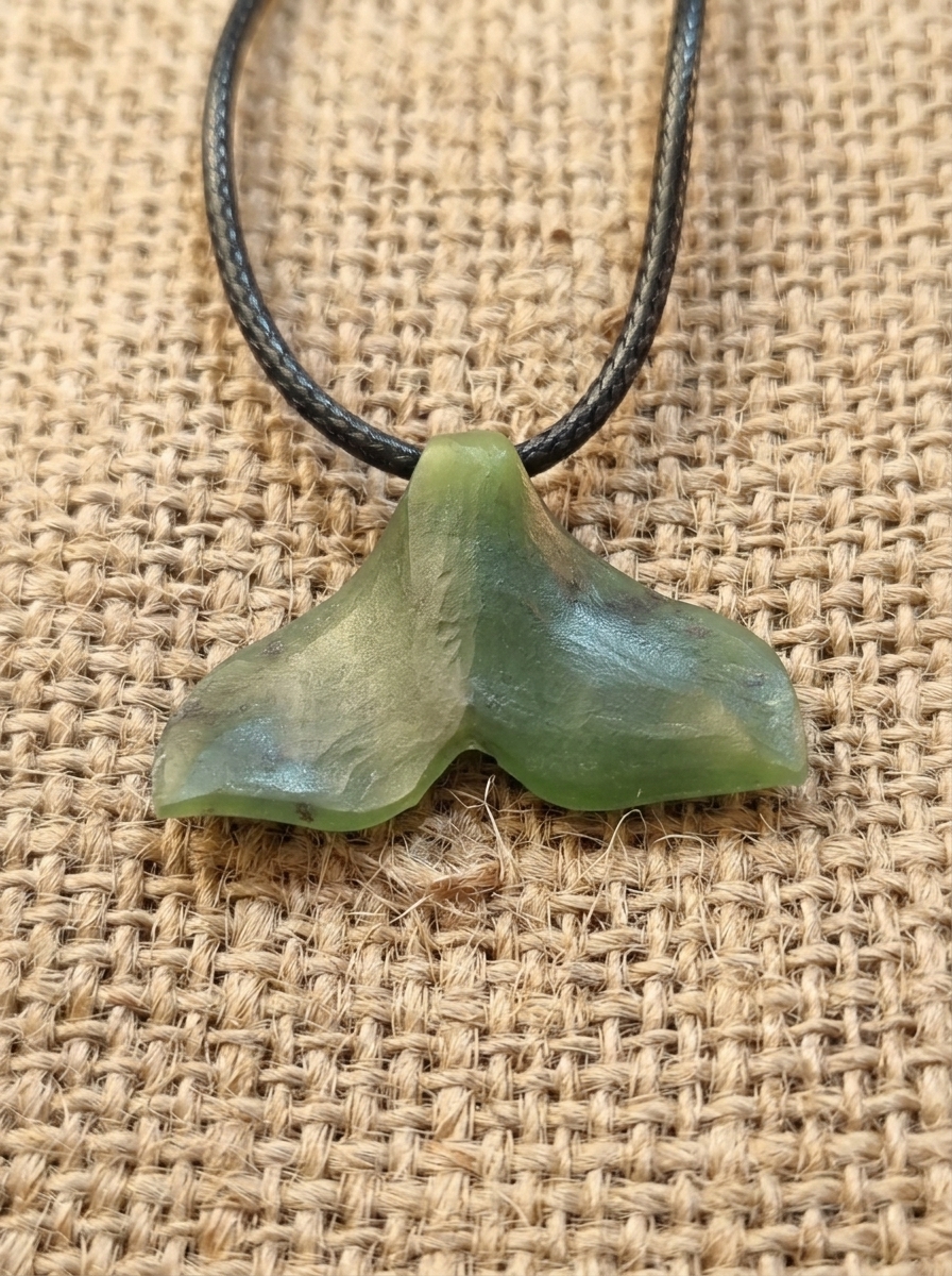 Jade pendants 27 Whale tail pendant