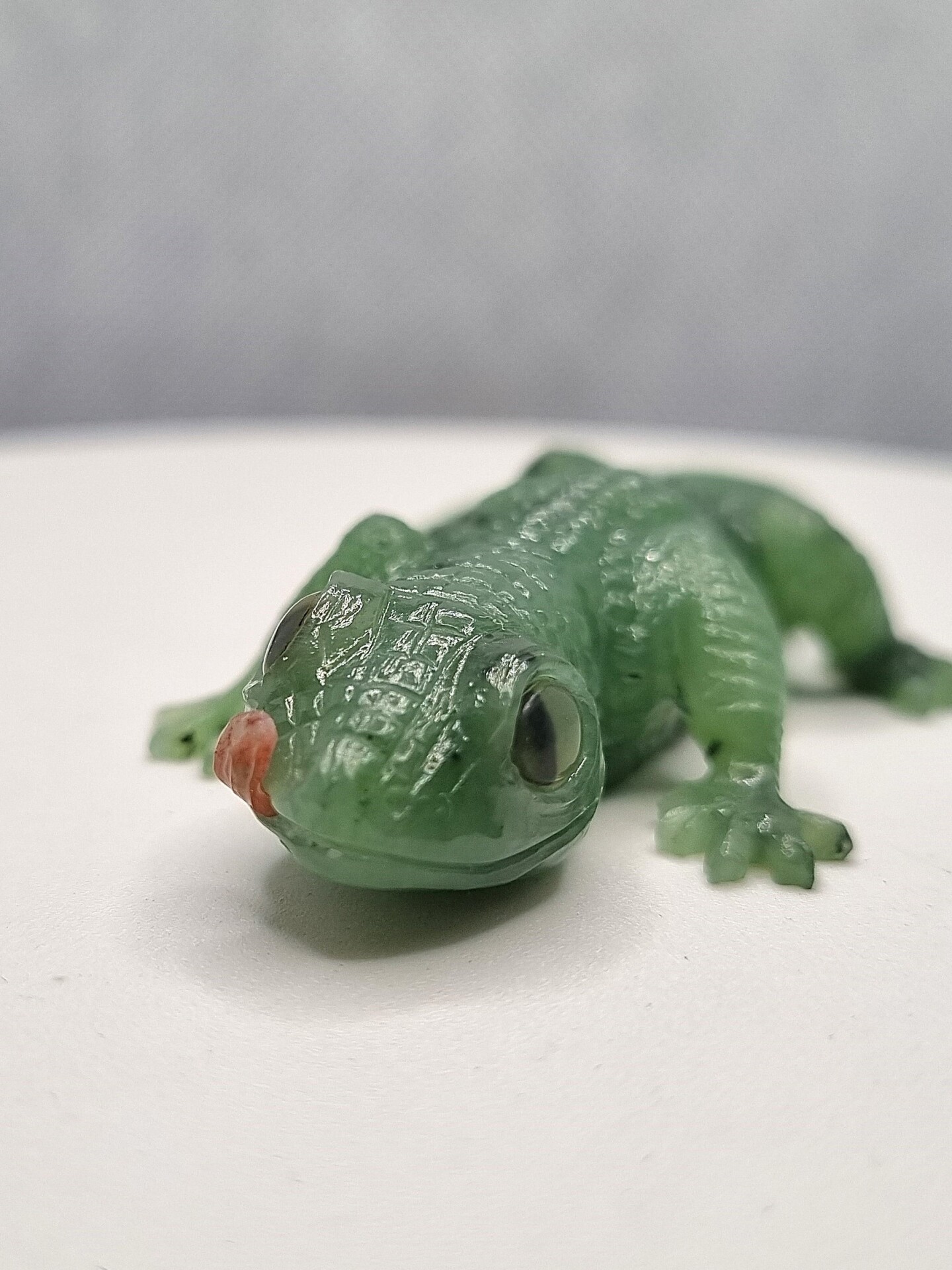Jade pendants 29 Jade sculpture Gecko