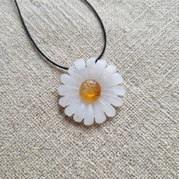 Elegant White Nephrite Daisy pendant with a vibrant Carnelian heart. Timeless handcrafted beauty.