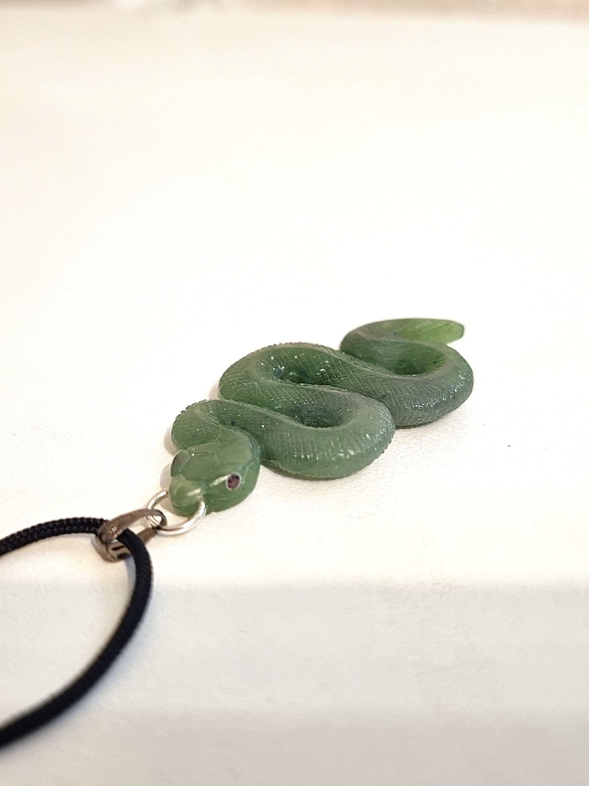 Snake Pendant from Jade. 36 Кулон Змея из нефрита 4 scaled
